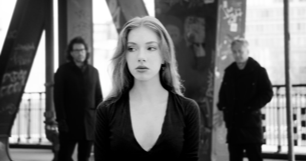 REVIEW: THE FIRST ELOI – SHOE BUTTON&nbsp;EYES