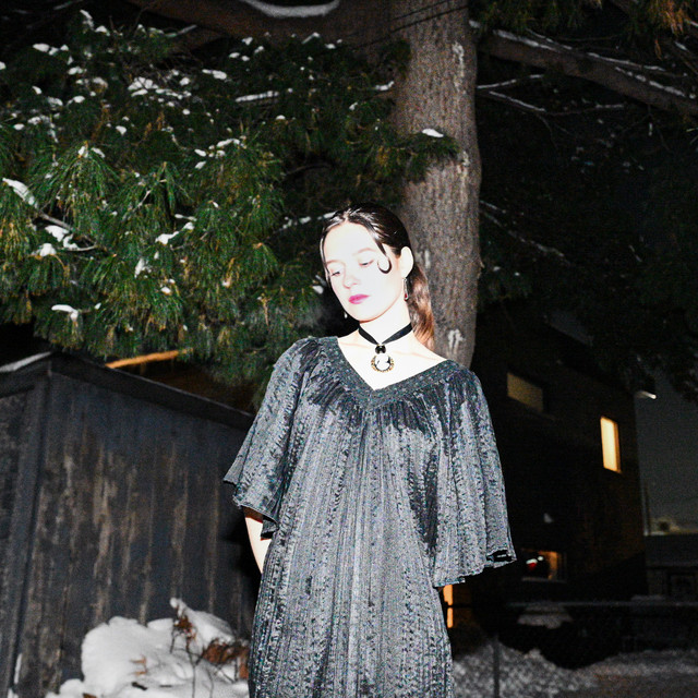 BEST NEW TRACKS: LANA LEONE – ISABELL